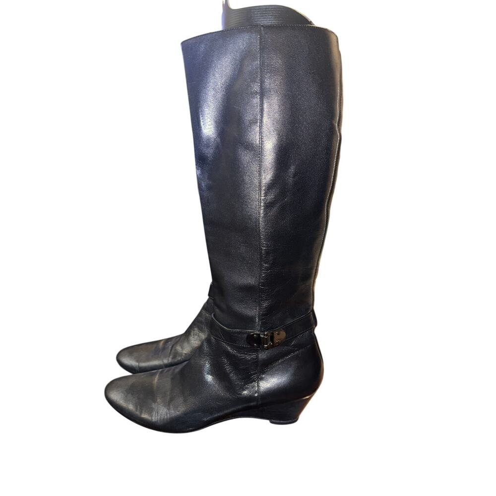 ⭐️ Women’s Bandolino Genuine Leather Wedge Tall Black Boots. Size 9 Preppy